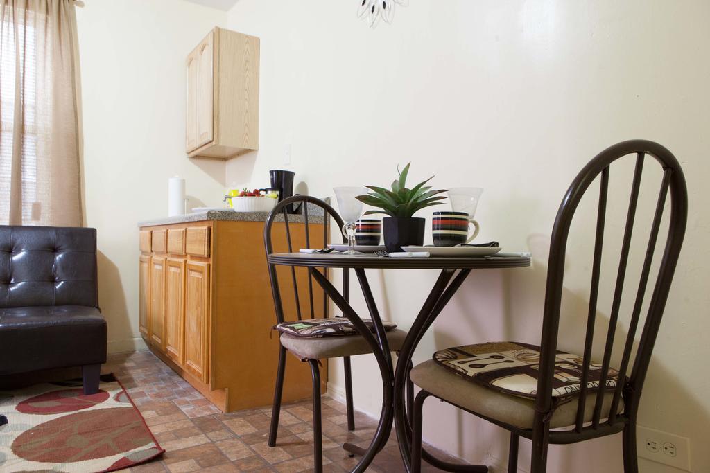 Studio, One And Two Bedroom Apartments - Bronx نيو يورك المظهر الخارجي الصورة